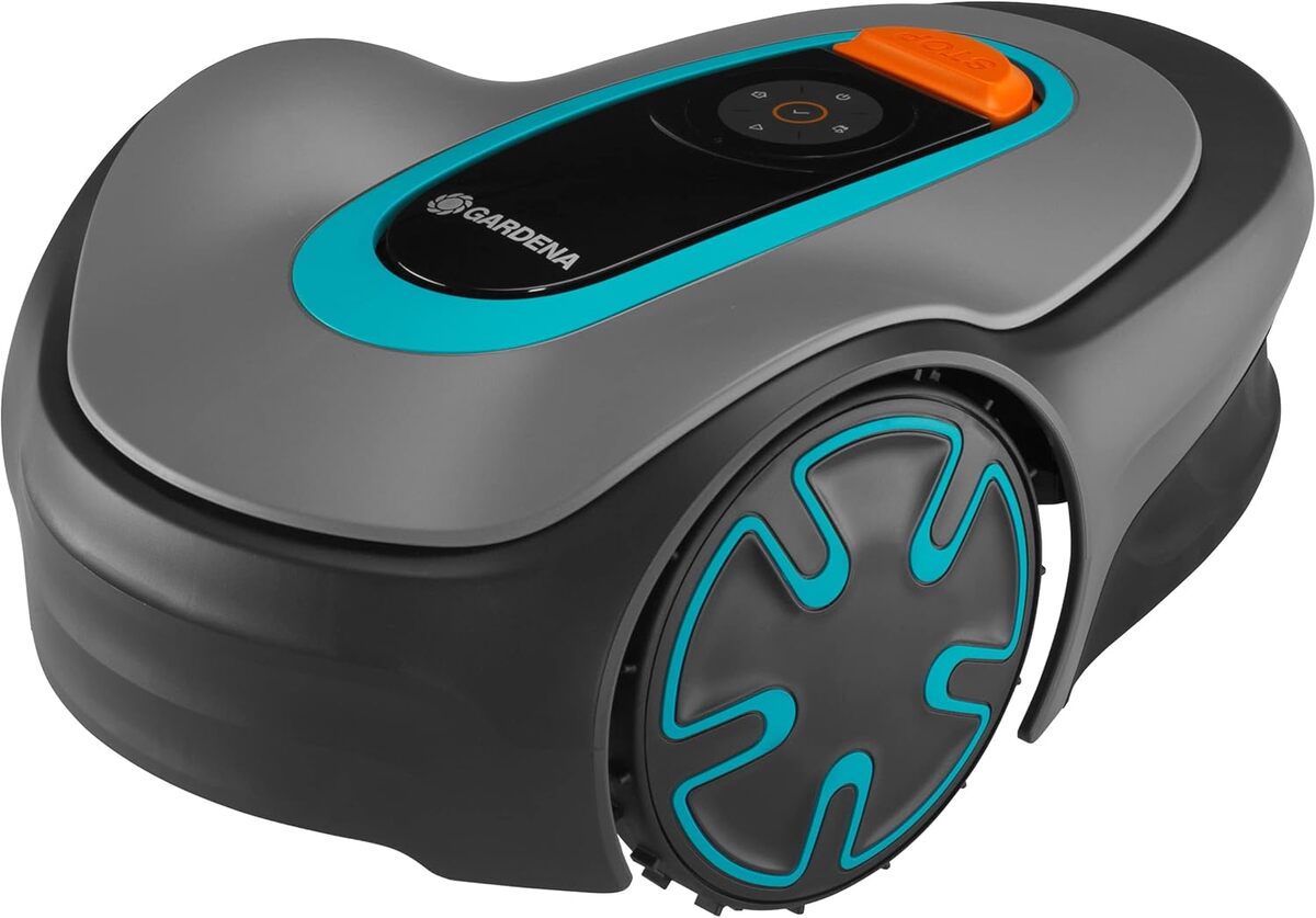 Test Gardena Tondeuse Robot SILENO minimo 500 m² : efficacité et connectivité
