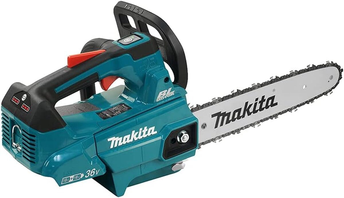 Test de la tronçonneuse Makita DUC306Z