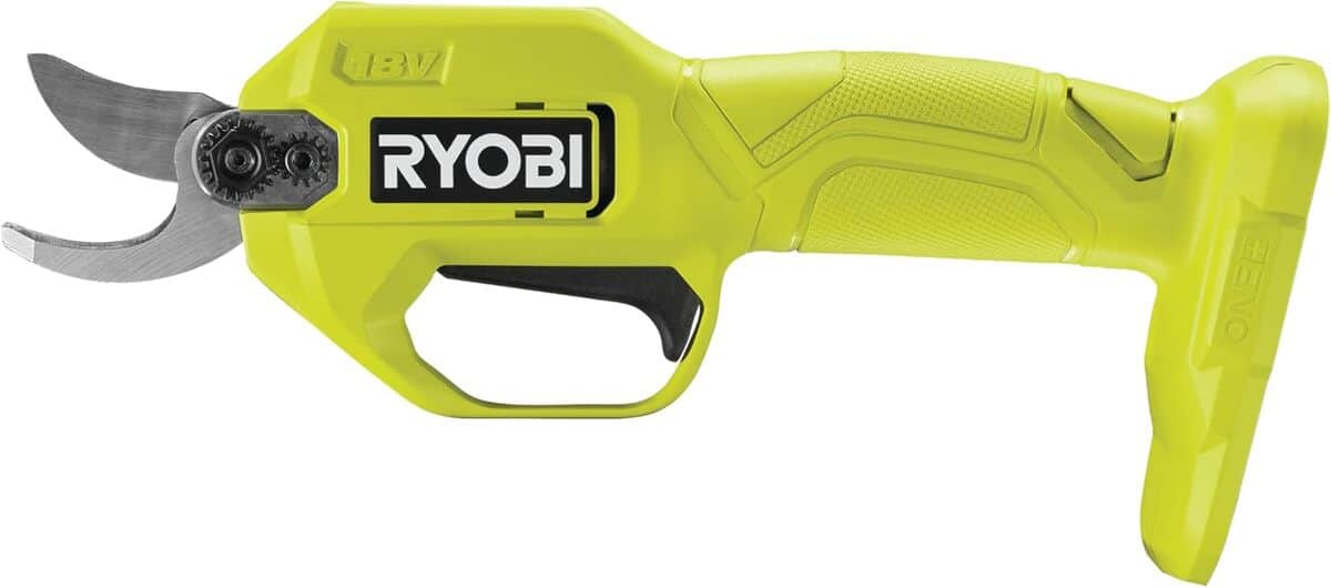 Test de la cisaille Ryobi