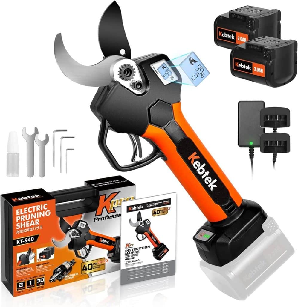 Test du sécateur électrique Kebtek KT940 : précision et puissance 40mm