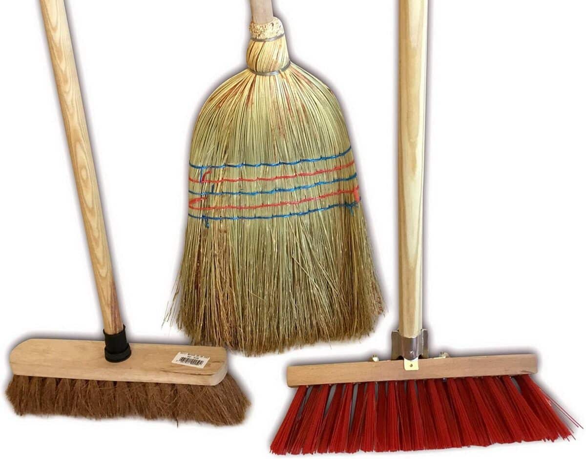 Test des balais d'extérieur Kibros 3LOTBx3 : efficacité et variété